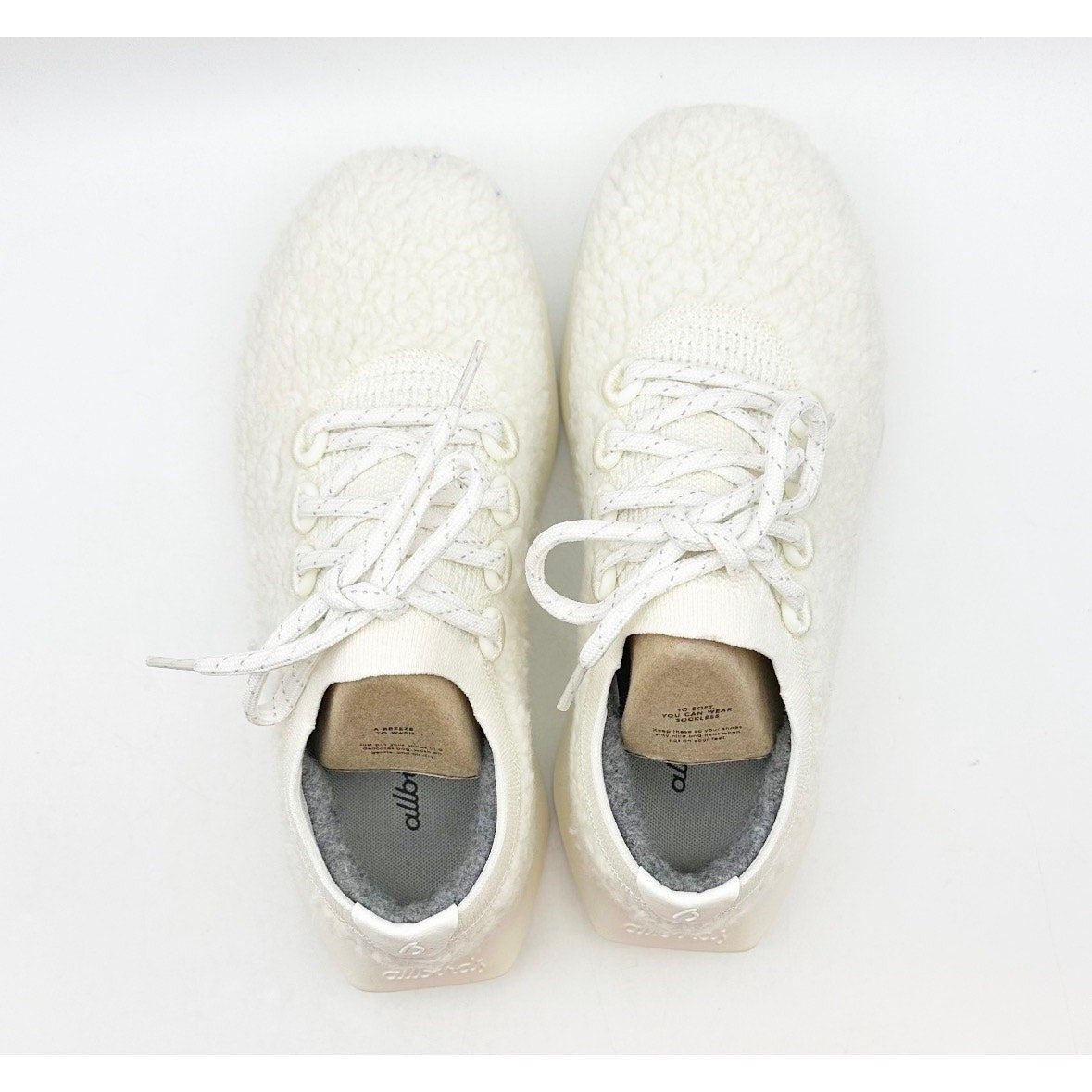 AllBirds Women's Wool Dasher 2 Fluffs Sneaker Size 7 EU 37 Natural White NIB