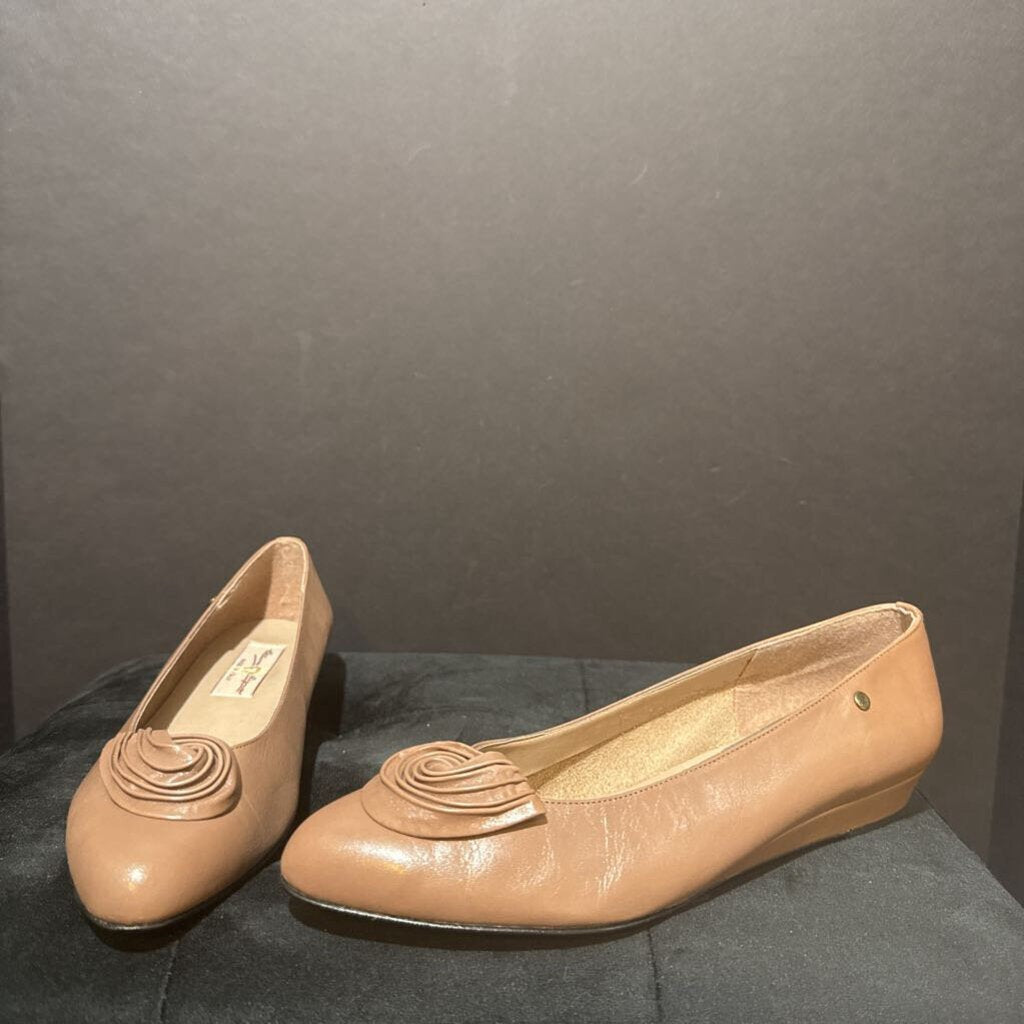 Etienne Aigner NEW Leather Wedge Swirl SHOES 7
