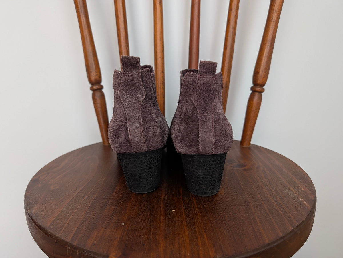 Crown Vintage Plum Suede Heeled Ankle Boots - 8.5