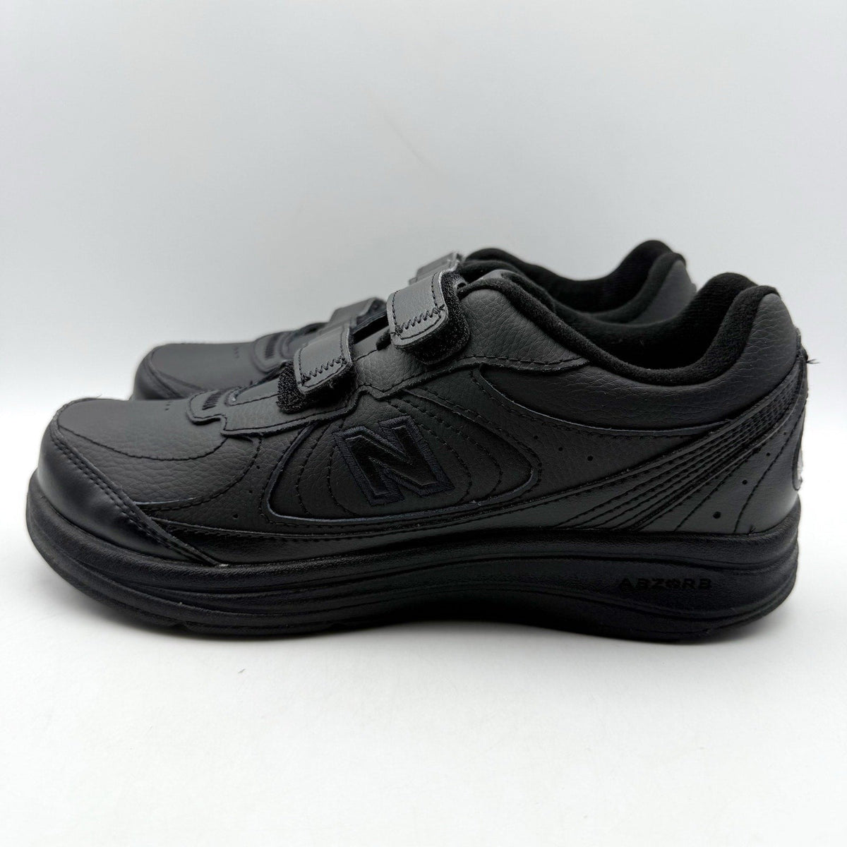 New Balance Womens 577 Walking Sneakers Size 7 EU 37.5 Black Hook-and-Loop NIB