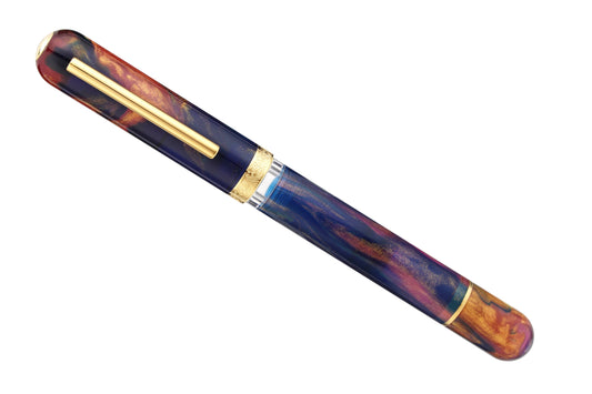 Nahvalur (Narwhal) Voyage Vacation Fountain Pen - Quebec