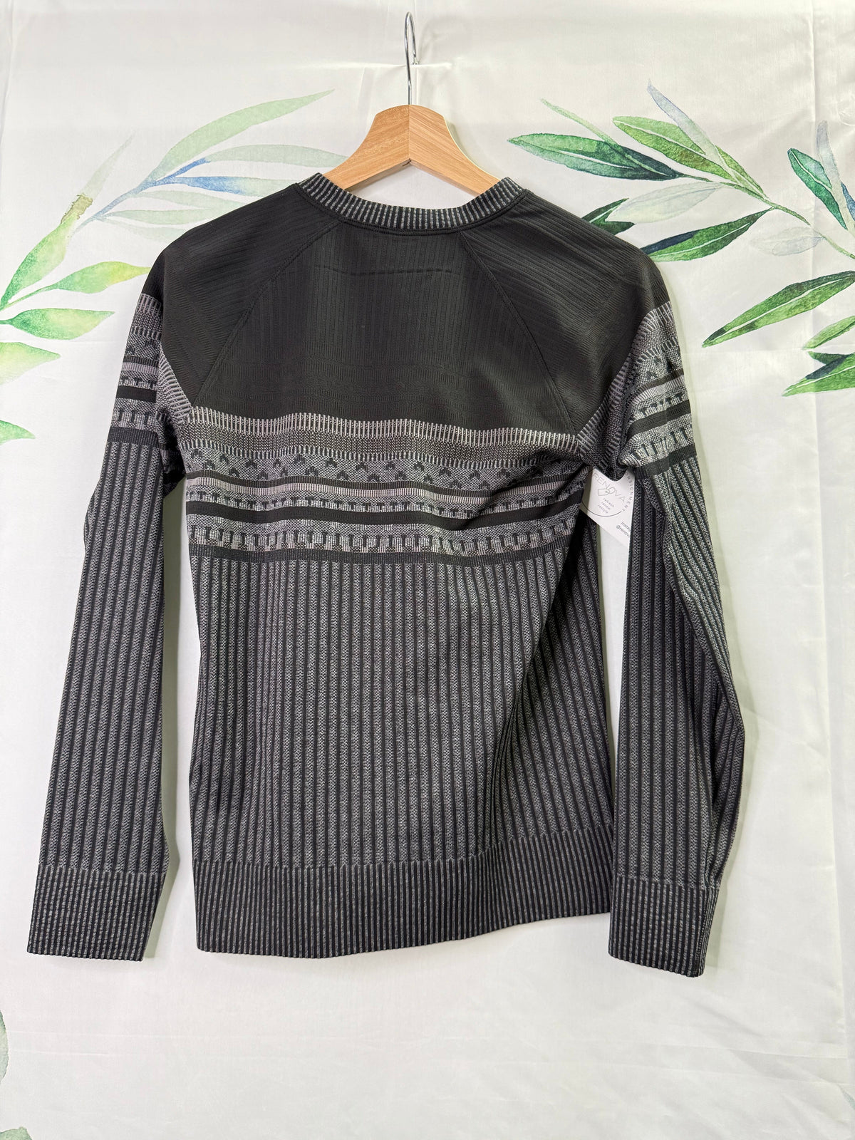 Lululemon Rest Less Relaxed Longsleeve (4)