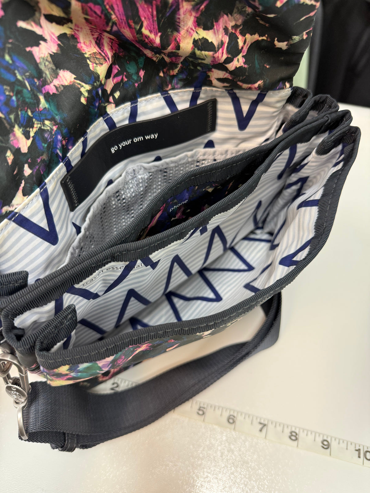 Lululemon Party Om Bag