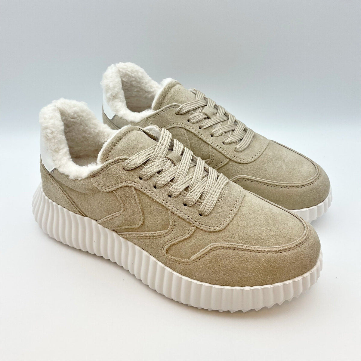 Steve Madden Womens Shereen-Fur Lined Sneakers Size 8.5 M Tan Taupe Suede NIB