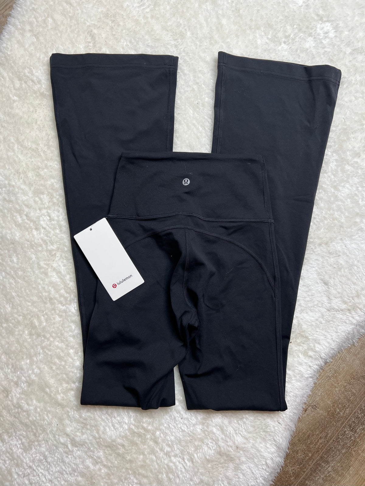 Groove SHR nulu flared pant *regular *Size 0 • 2