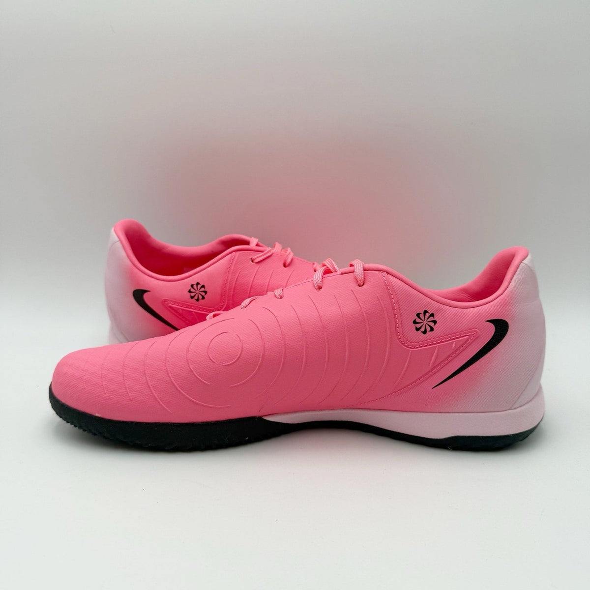 Nike Mens Phantom GX II Academy Indoor Court Soccer Shoe US 8 Pink FJ2581 NWOB