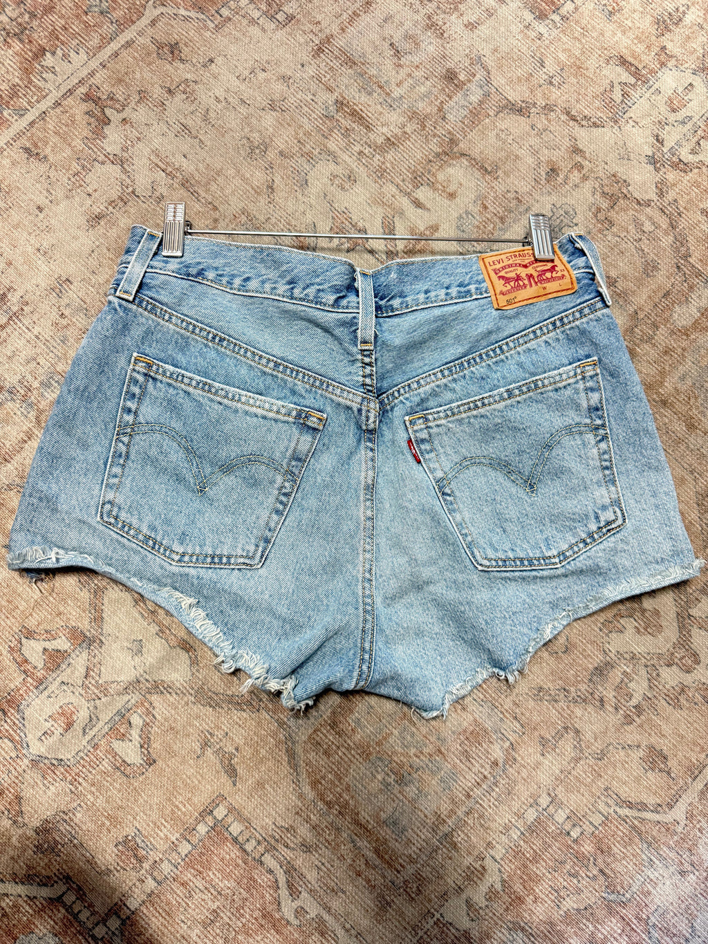 Levi’s 501 HR Shorts (30) oo*