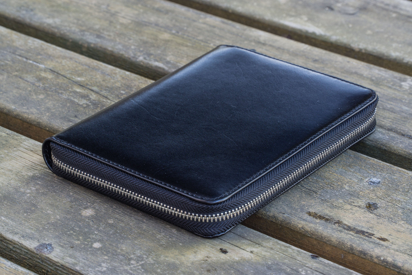 Leather Zippered 5 Slots Pen Case - Black