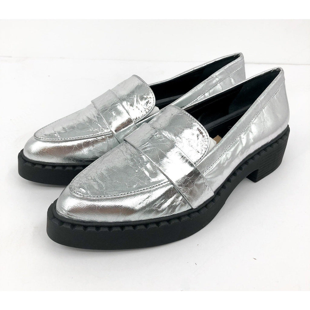 VINCE CAMUTO Womens Echika Loafer Size 8 M Silver Leather Chunky Block Heel NWOB
