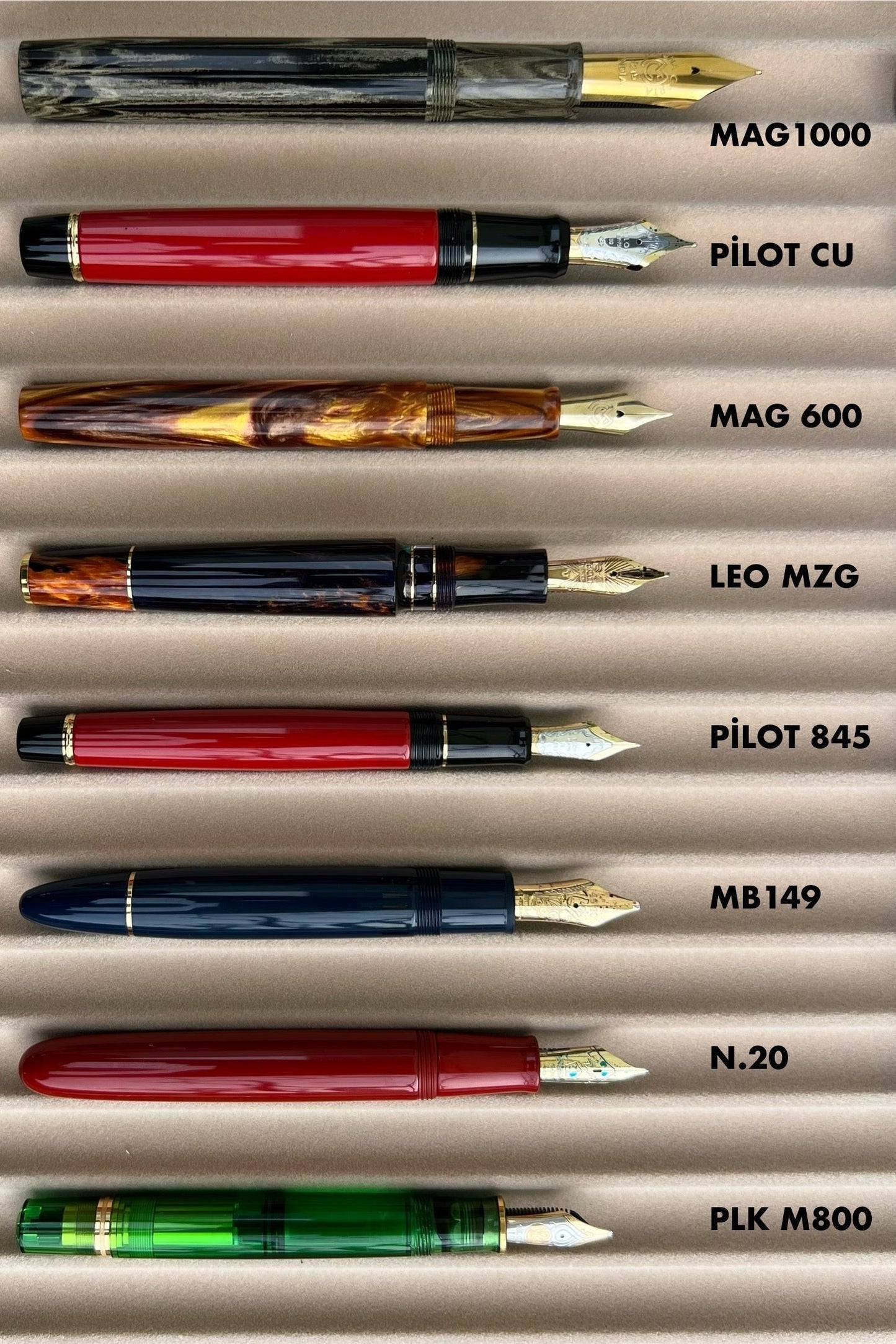 Magna Carta Mag 600 Fountain Pen True Flex Nib 5