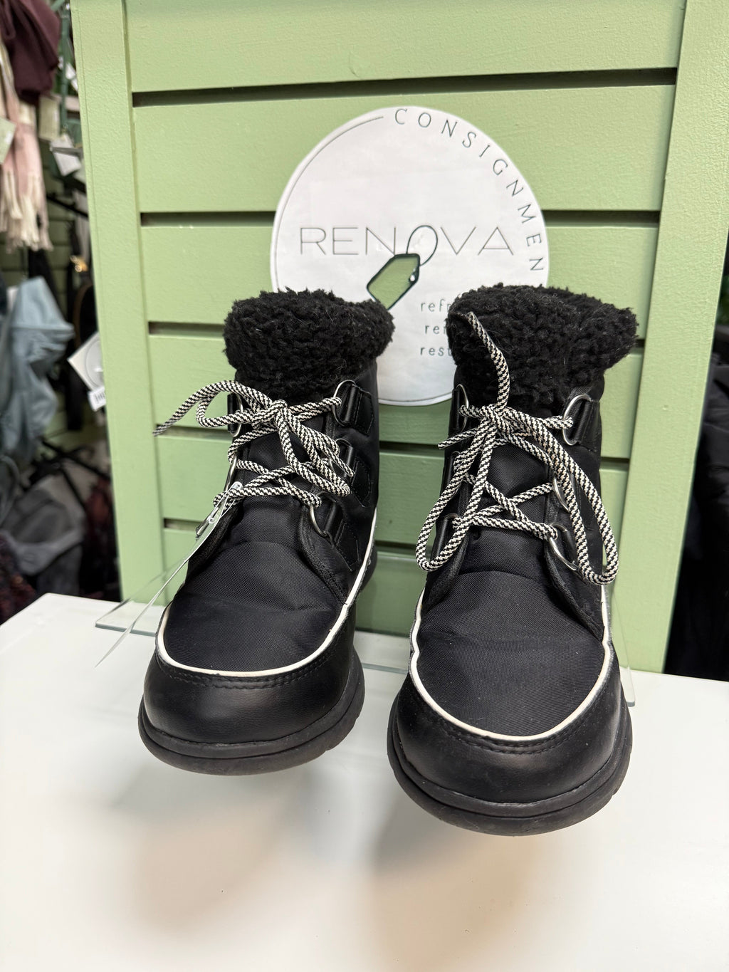 Sorel Explorer Carnival Boots (Womens 9.5)