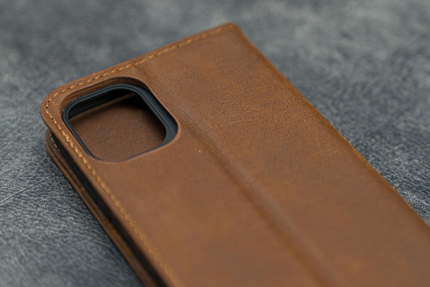 iPhone 11 Pro Leather Wallet Case - No.01