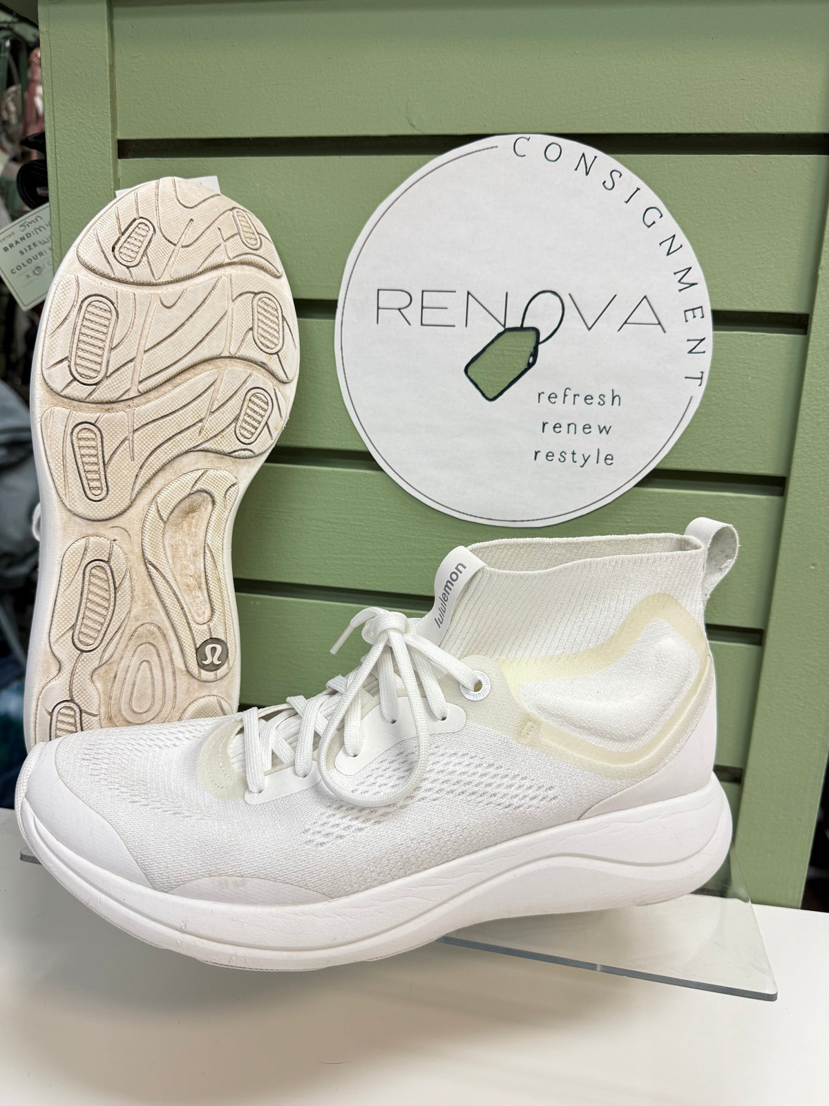 Lululemon Chargefeel Mid Runners (Womens 11)