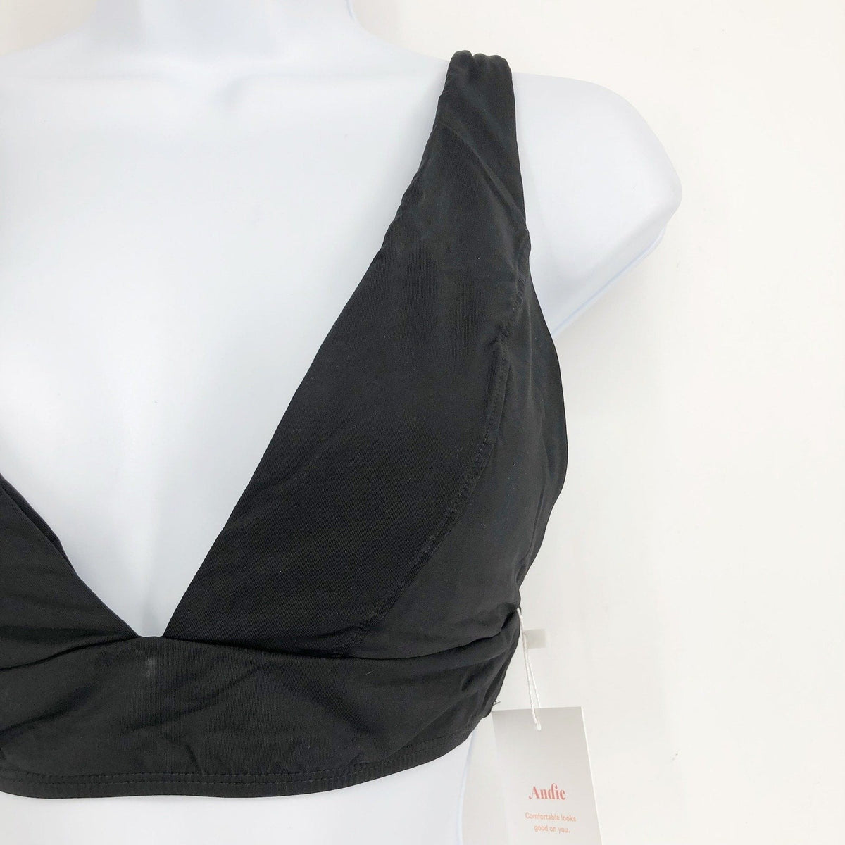 ANDIE SWIM Women's Belize Bikini Top Medium Black Plunge V Neck