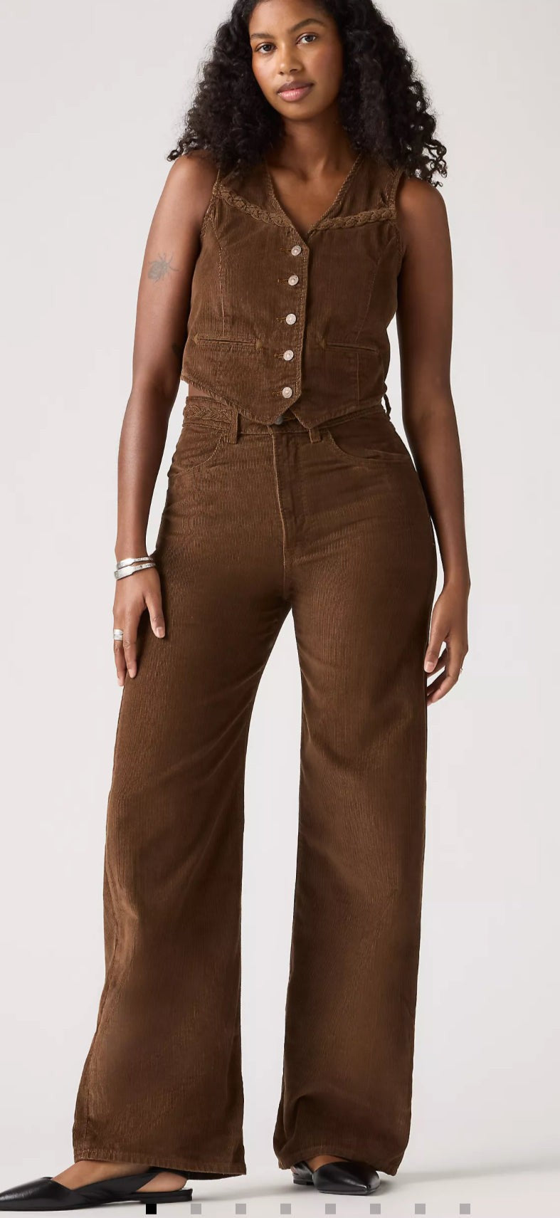 Levi’s Ribcage Wide Leg Corduroy HR Pant 32” (26)