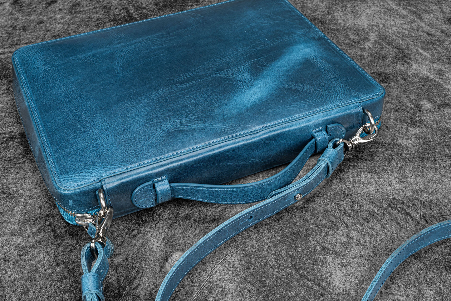 Leather Compendium Bag - A4 Zippered Folio Organizer - Crazy Horse Ocean Blue