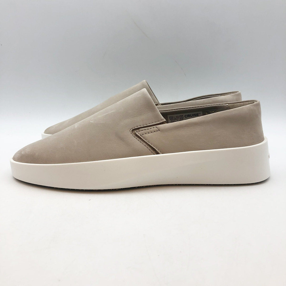 Wolf & Shepherd Womens Cruise Slip On Shoes Size 8 Warm Grey Leather NIB