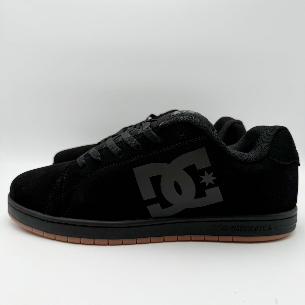 DC Mens Gaveler Low Top Skate Shoes Size 12.5 Black Casual Sneaker NWOB