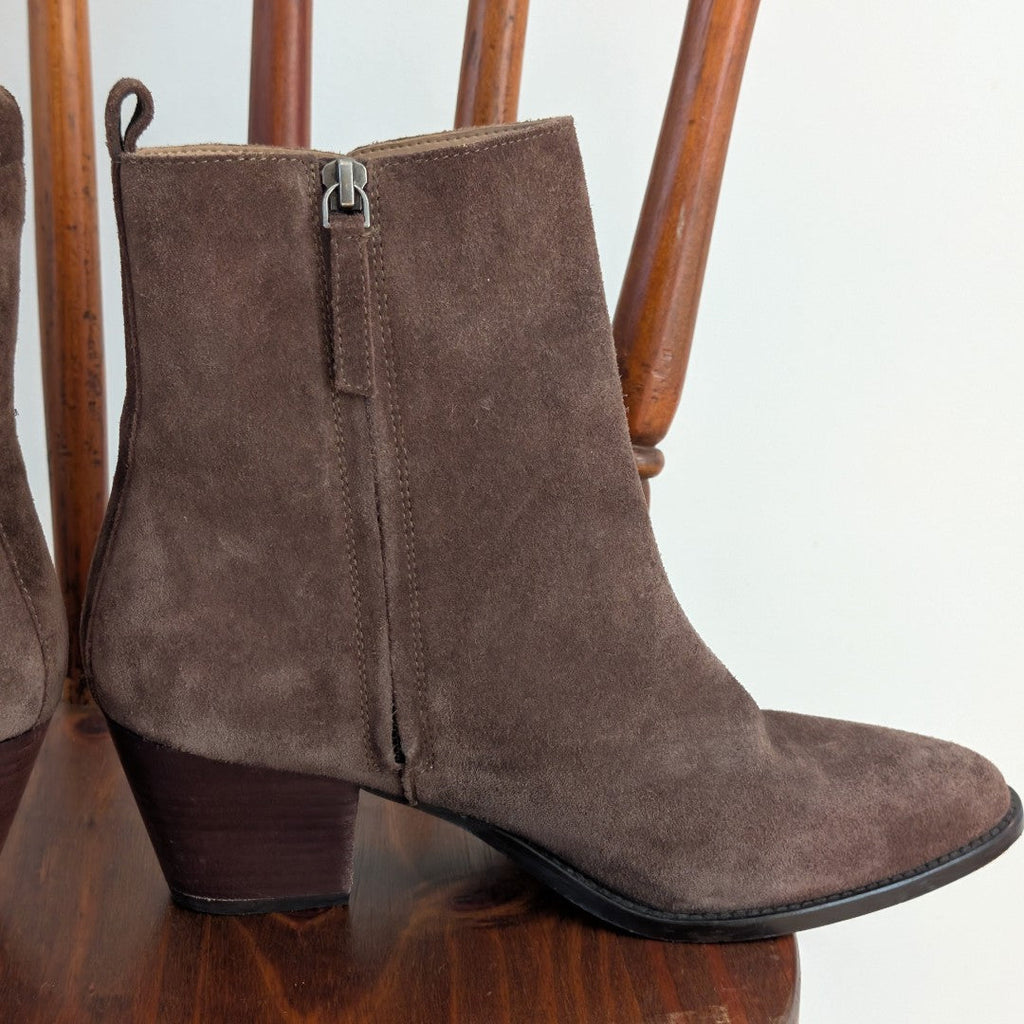 Banana Republic Booties Western Suede Olive - 9