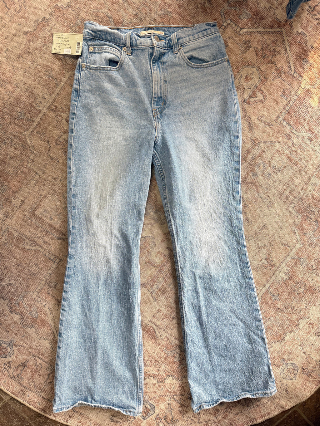Levi’s ‘70s Flare HR Jeans (28x32)