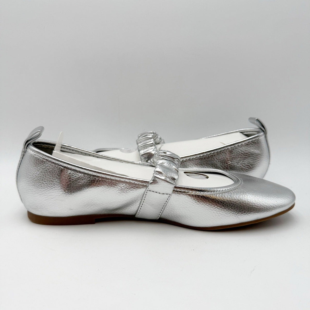 MIA Womens Uliana Ballet Flats Size 8.5 M EU 39 Silver Leather NWOB