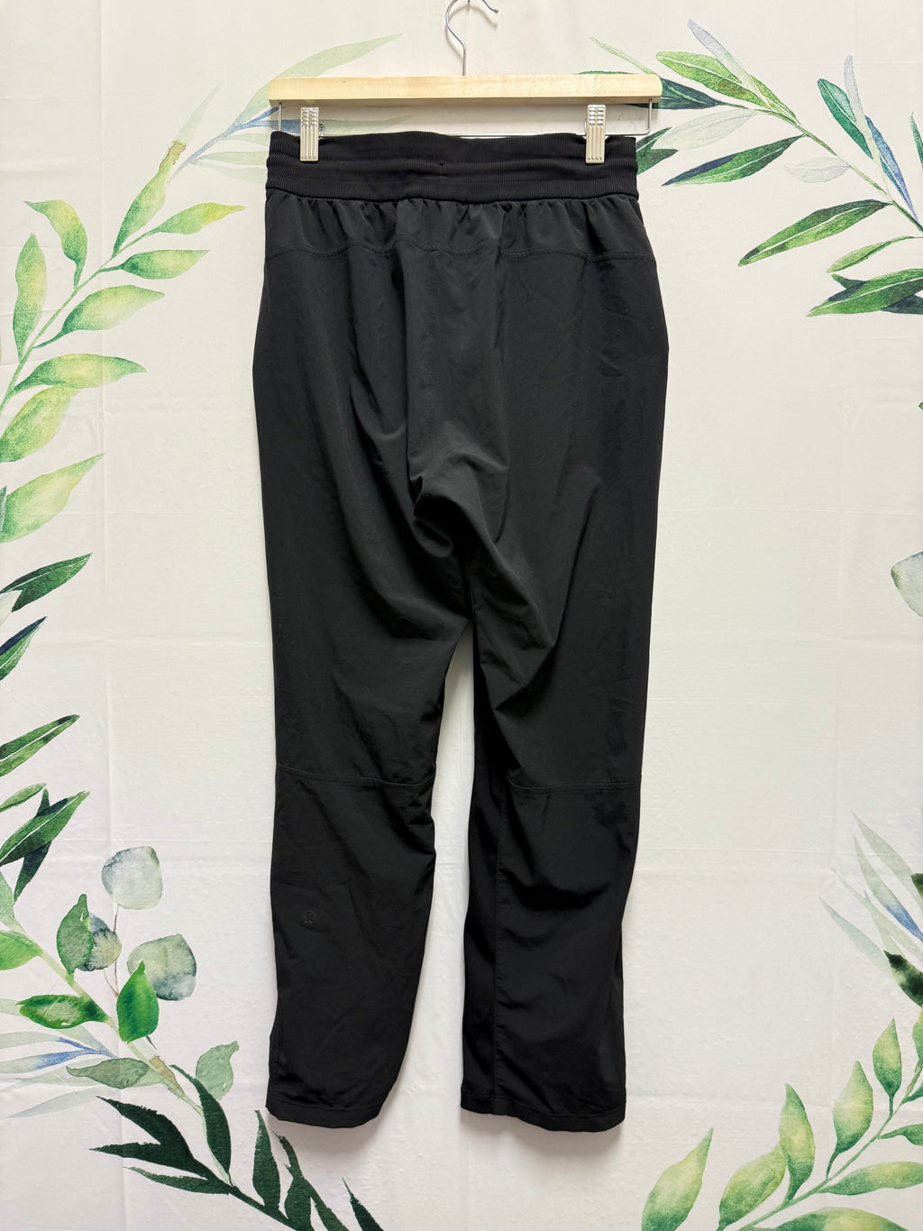Lululemon Beyond the Studio Crop 26” (6)