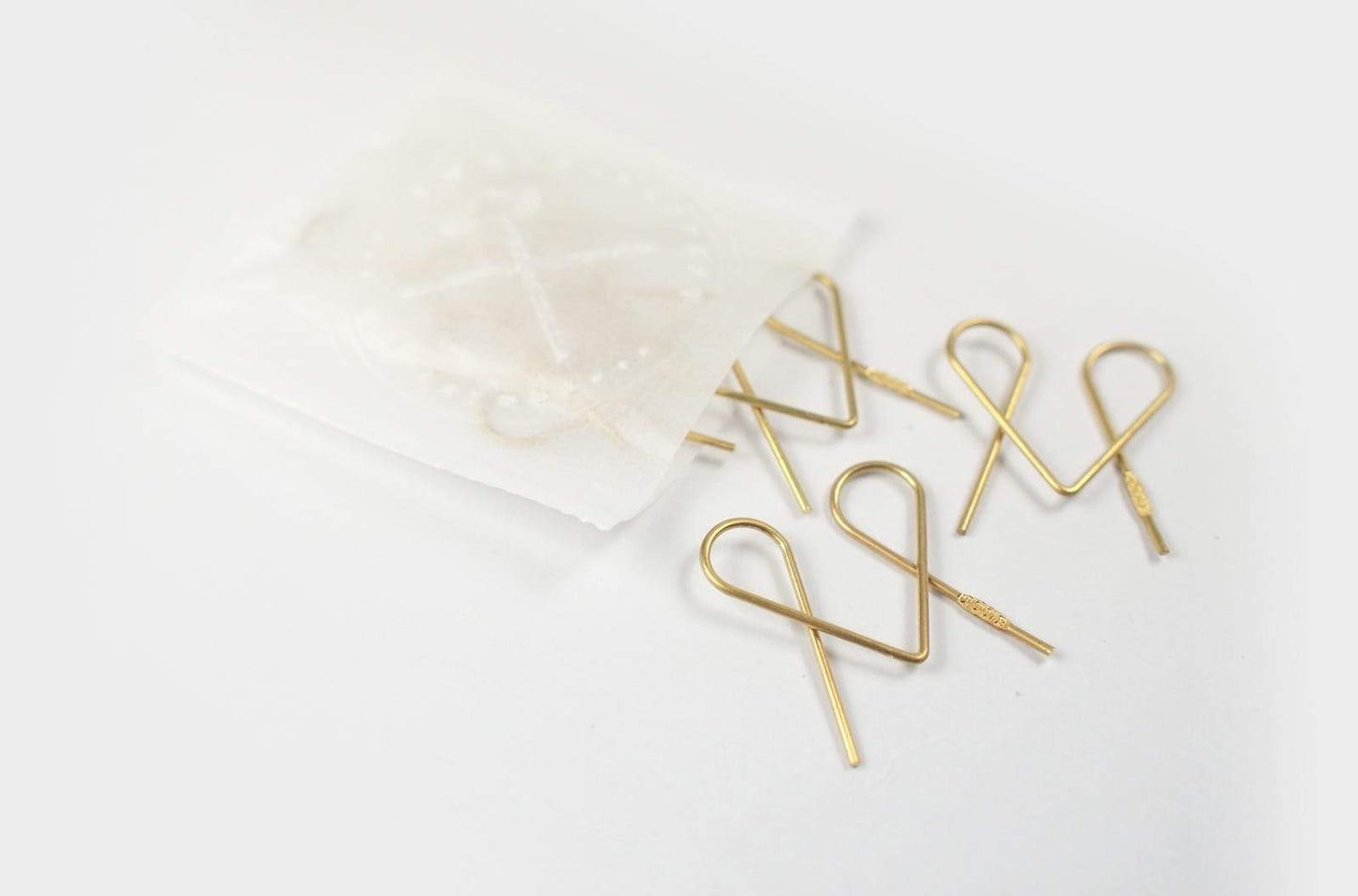 Tools to Liveby Brass Paper Clips (Niagara)