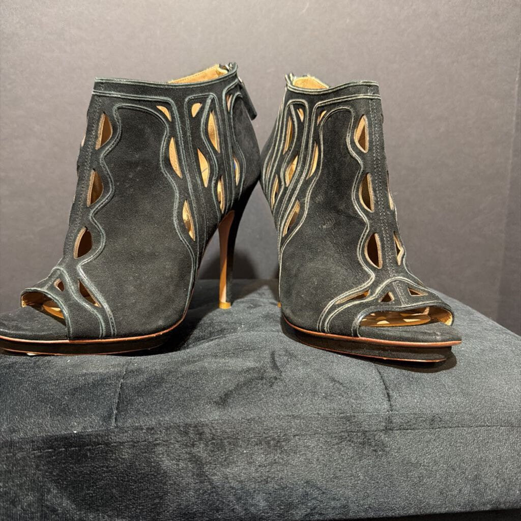 Elie Tahari Leather Cutout Peep SHOES 38