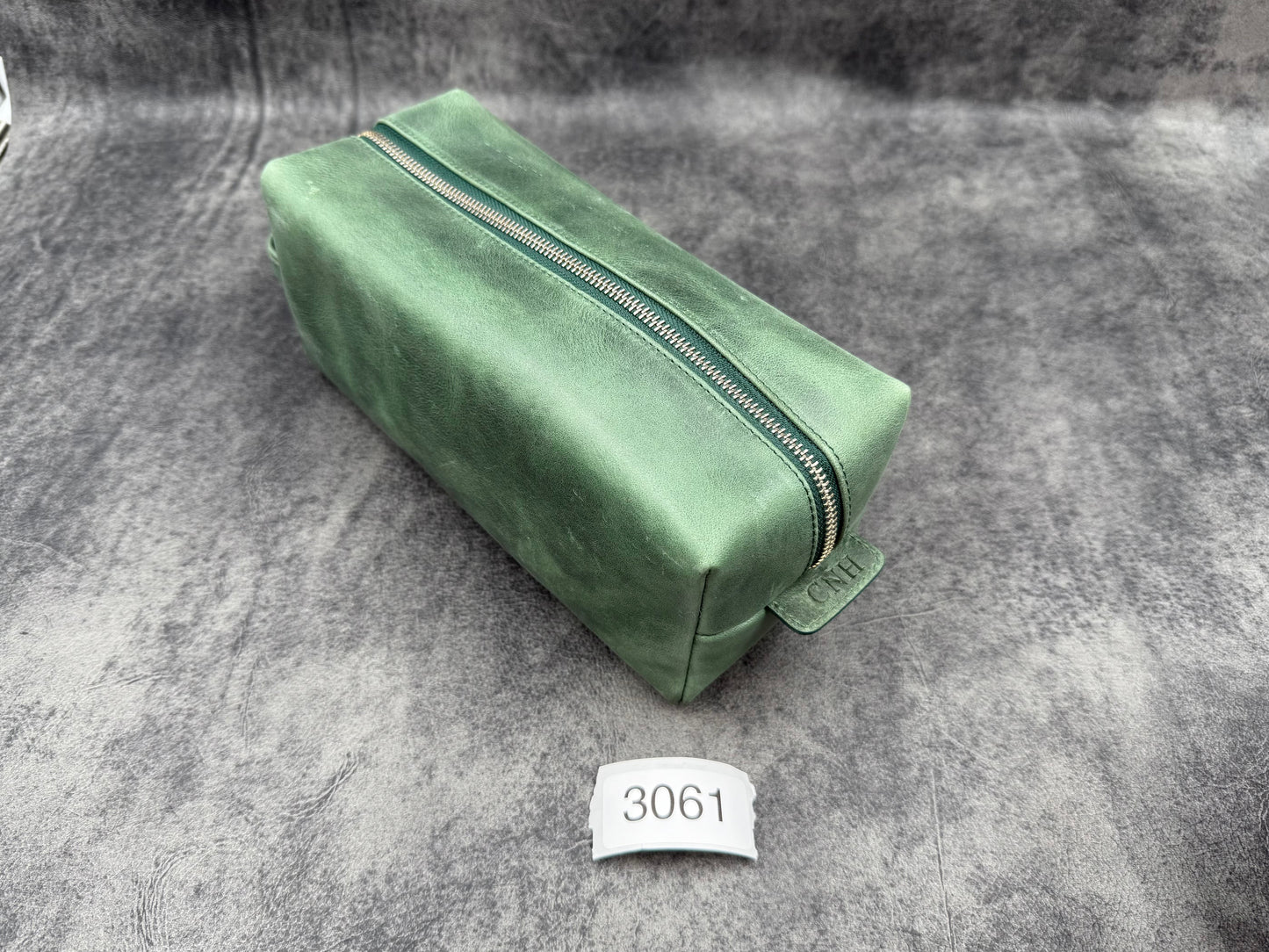 SECONDS Leather Classic Dopp Kit & Travel Toiletry Bag - 3061