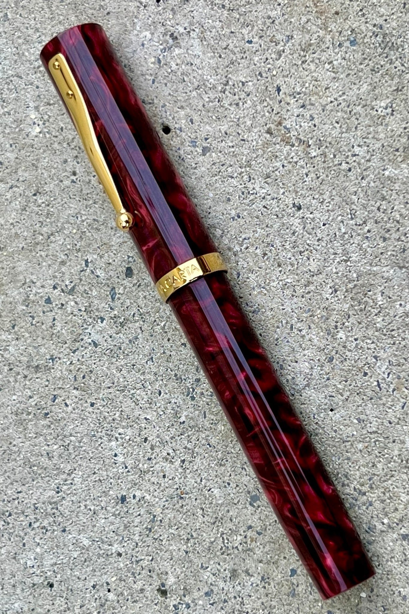 Magna Carta Mag 1000 Oversized Fountain Pen 6