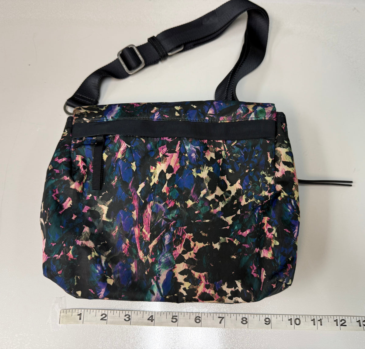 Lululemon Party Om Bag