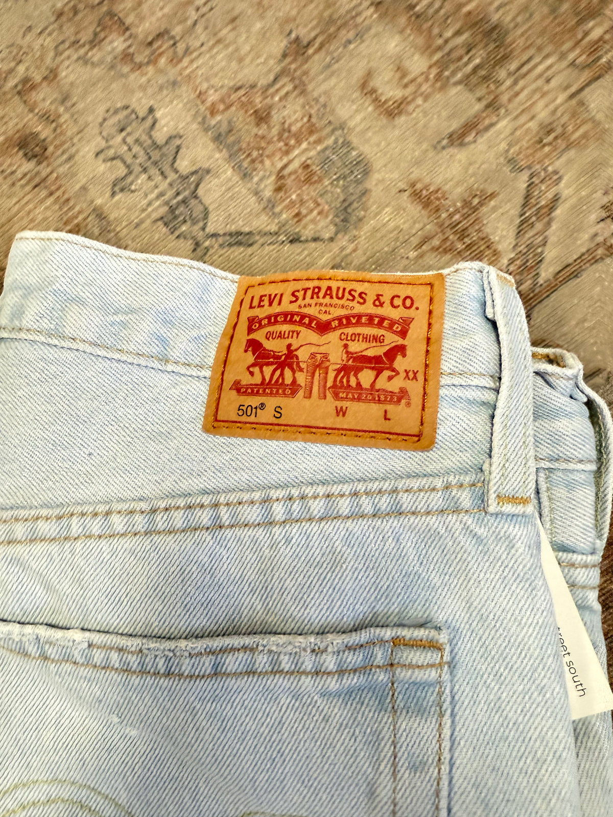 Levi’s 501 Skinny Jeans (29x28)
