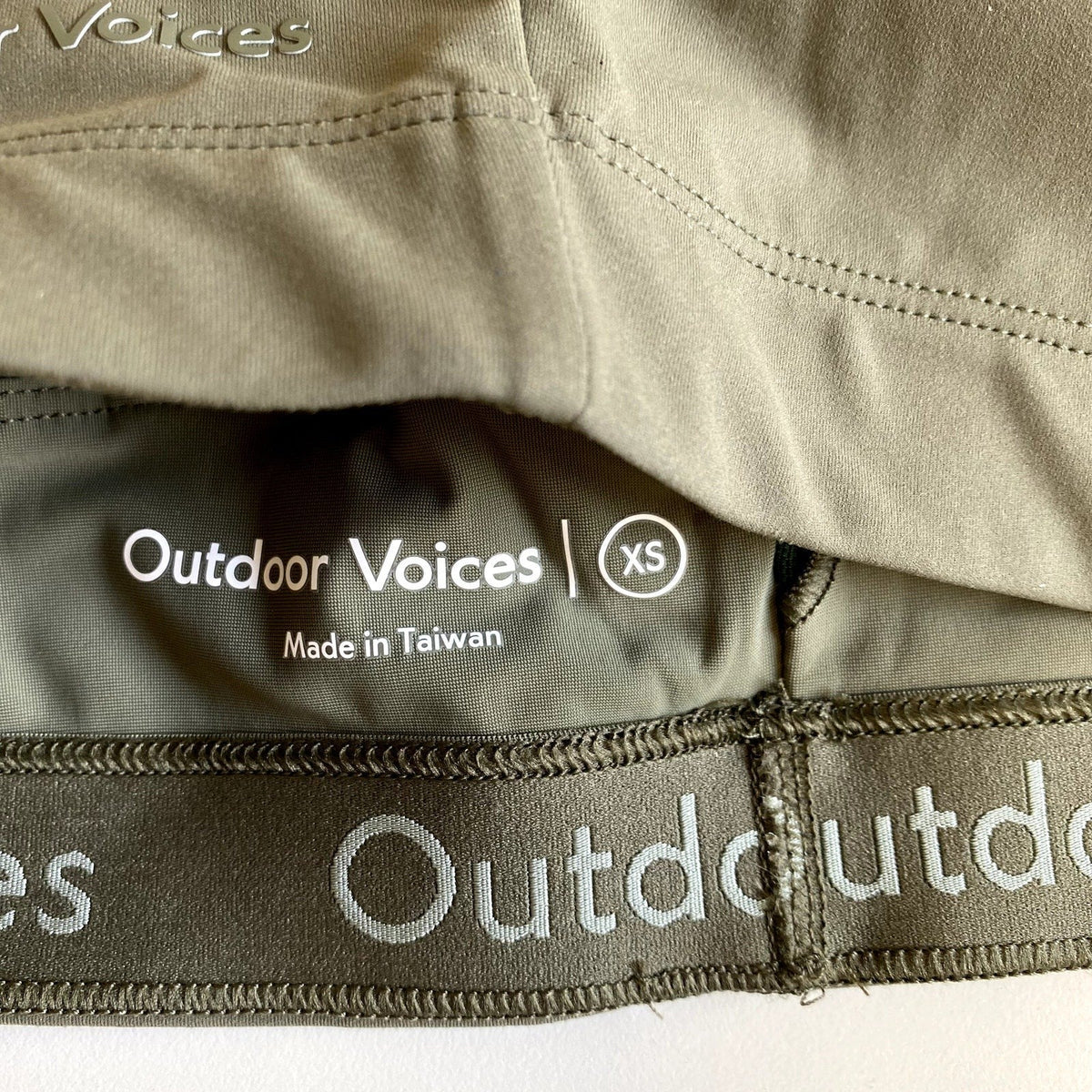 OUTDOOR VOICES SuperForm Zoom Sports Bra XS Green Tea Tree Double Strap NWT