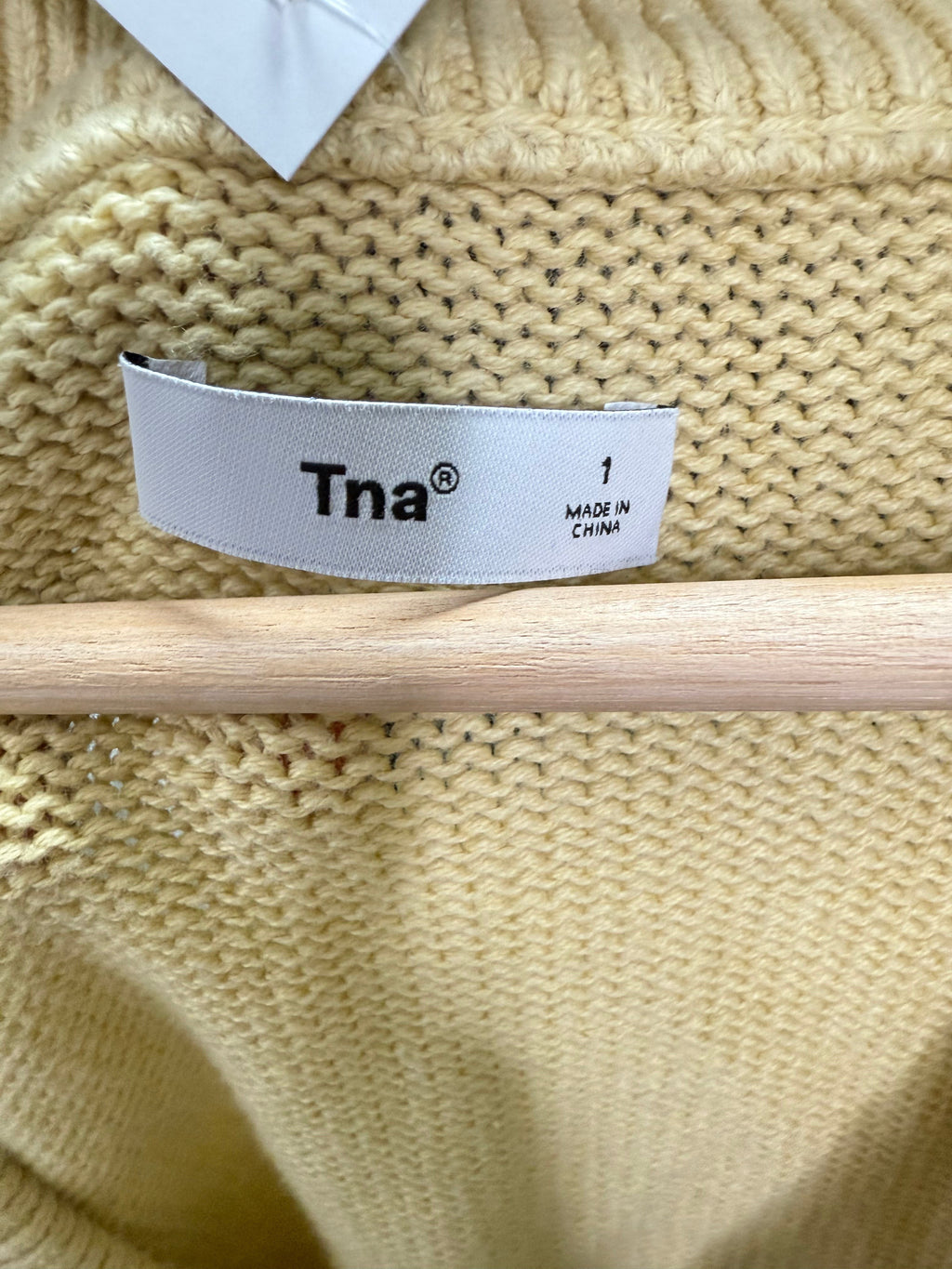 Aritzia TNA Barry Oversized Cardigan (1 = XXS/XS)