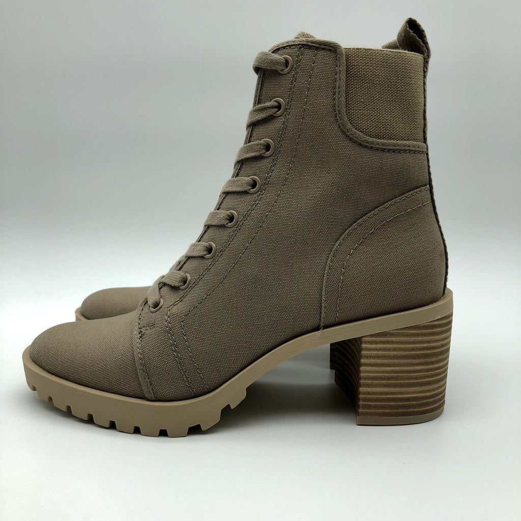 Dolce Vita Womens Combat Boots Size 7.5 Tan Canvas Stacked Heel NWOB