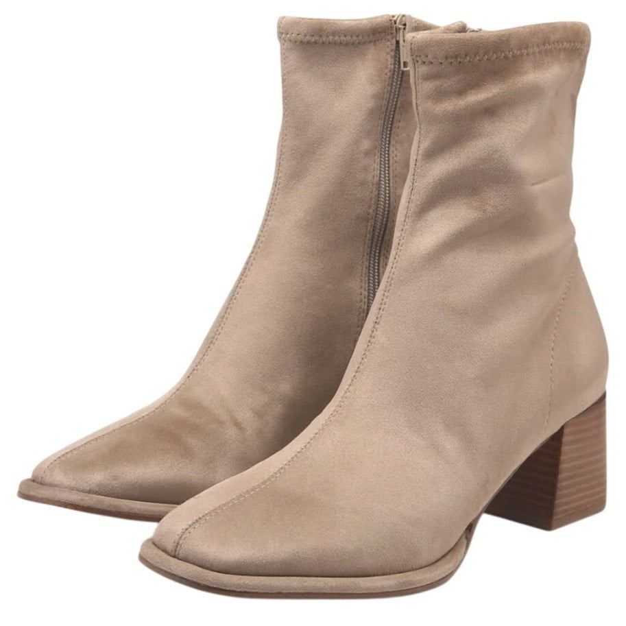 Steve Madden Womens Pammy Heel Ankle Booties Size 6 Taupe Tan Suede NIB