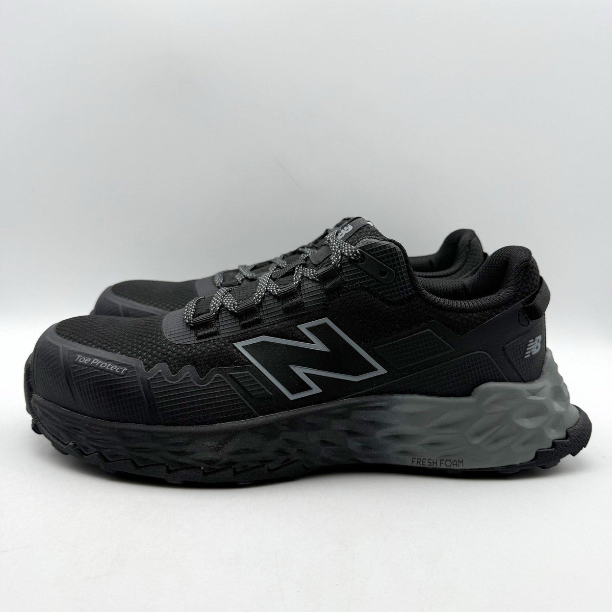 New Balance Womens Cremorne Fresh Foam Work Sneakers Size 6.5 Black CT SR NIB