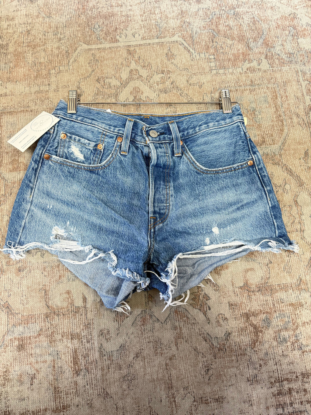 Levi’s 501 Shorts (26) oo*