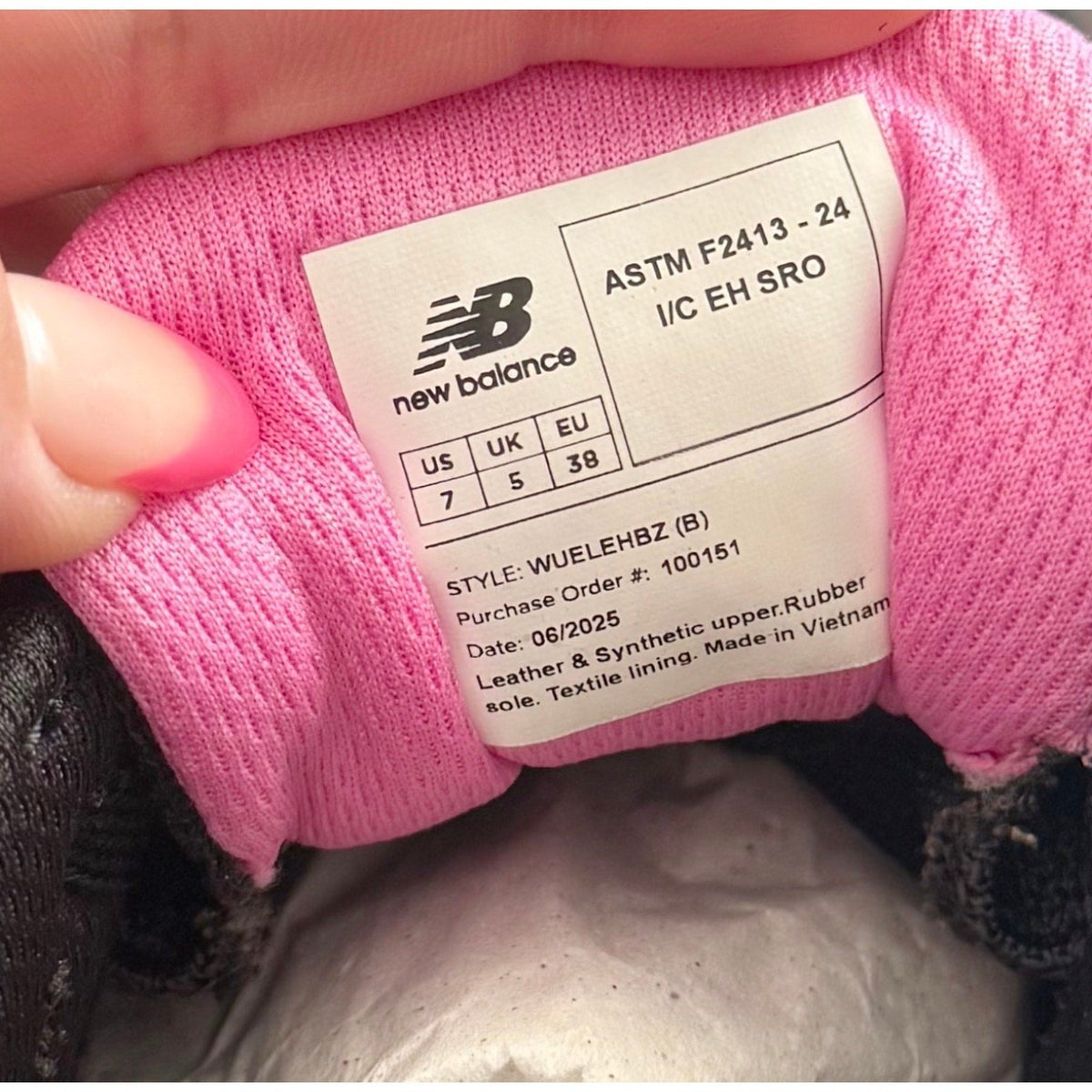 New Balance Womens Elite Lite Work Sneakers US 7 EU 38 Black Pink CT SR NIB