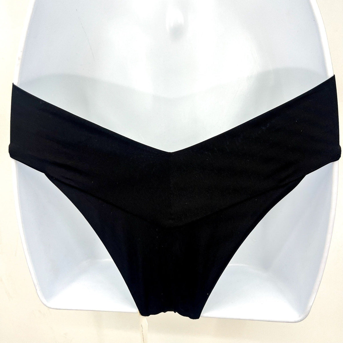 L*SPACE Women's Quinn Classic Bikini Bottom XS Black V Front NWT