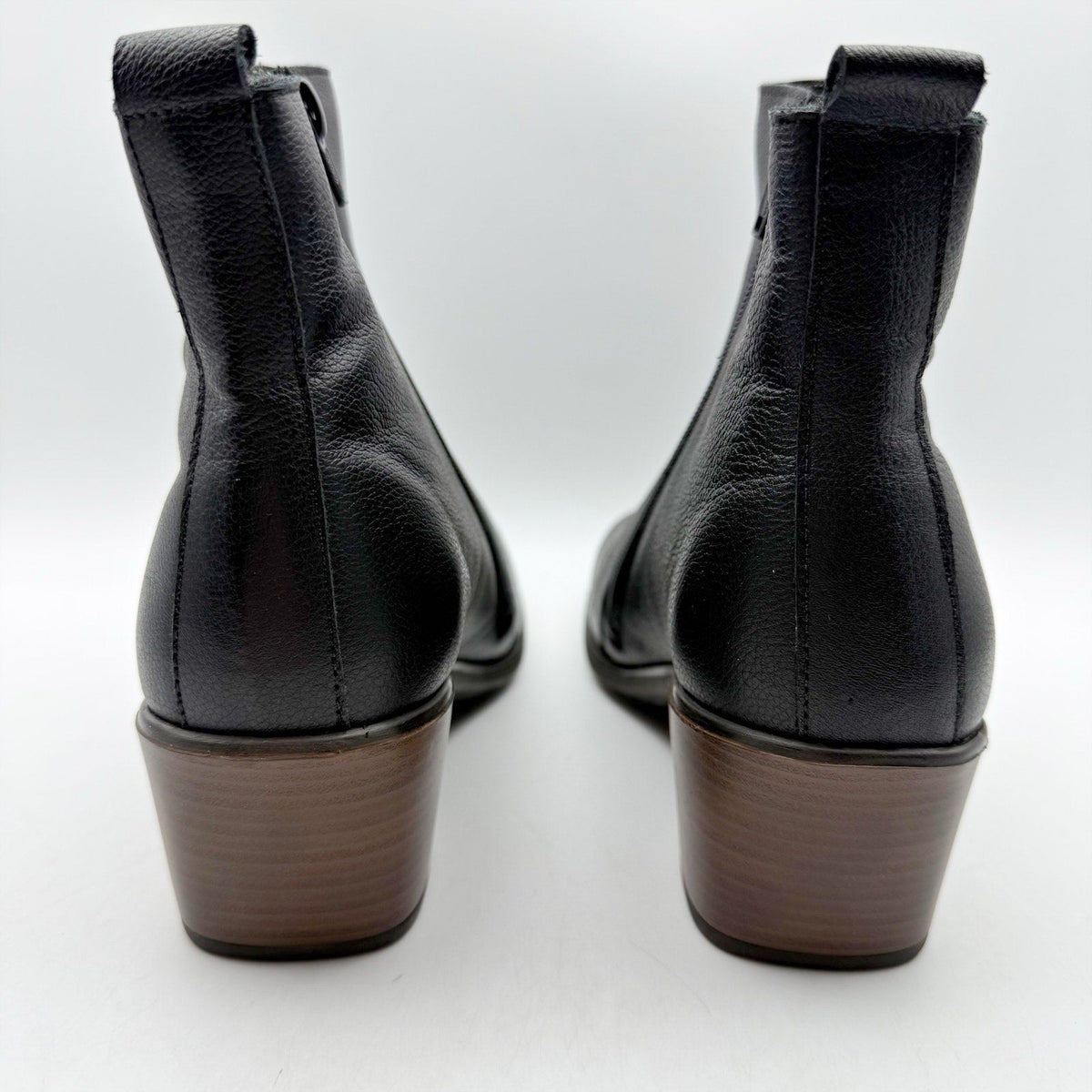 Naot Womens Ethic Ankle Boots EU 39 US 8 Black Leather NWOB