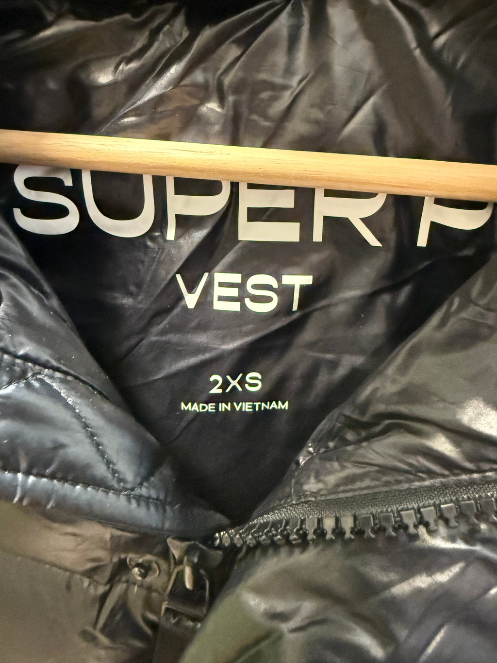 Aritzia Super Puff Gloss Vest (2XS) oo*