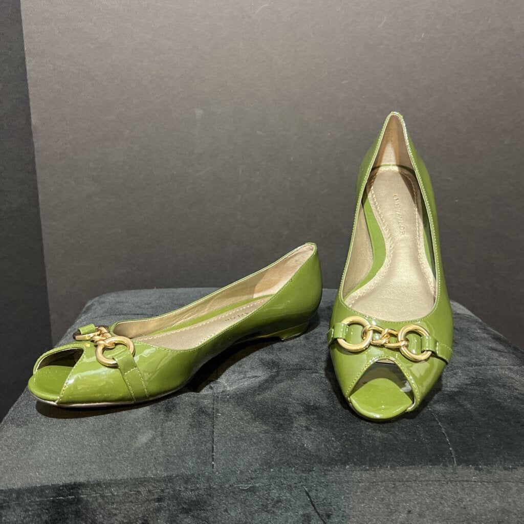 Ann Taylor NEW Patent Chain Flats SHOES 7