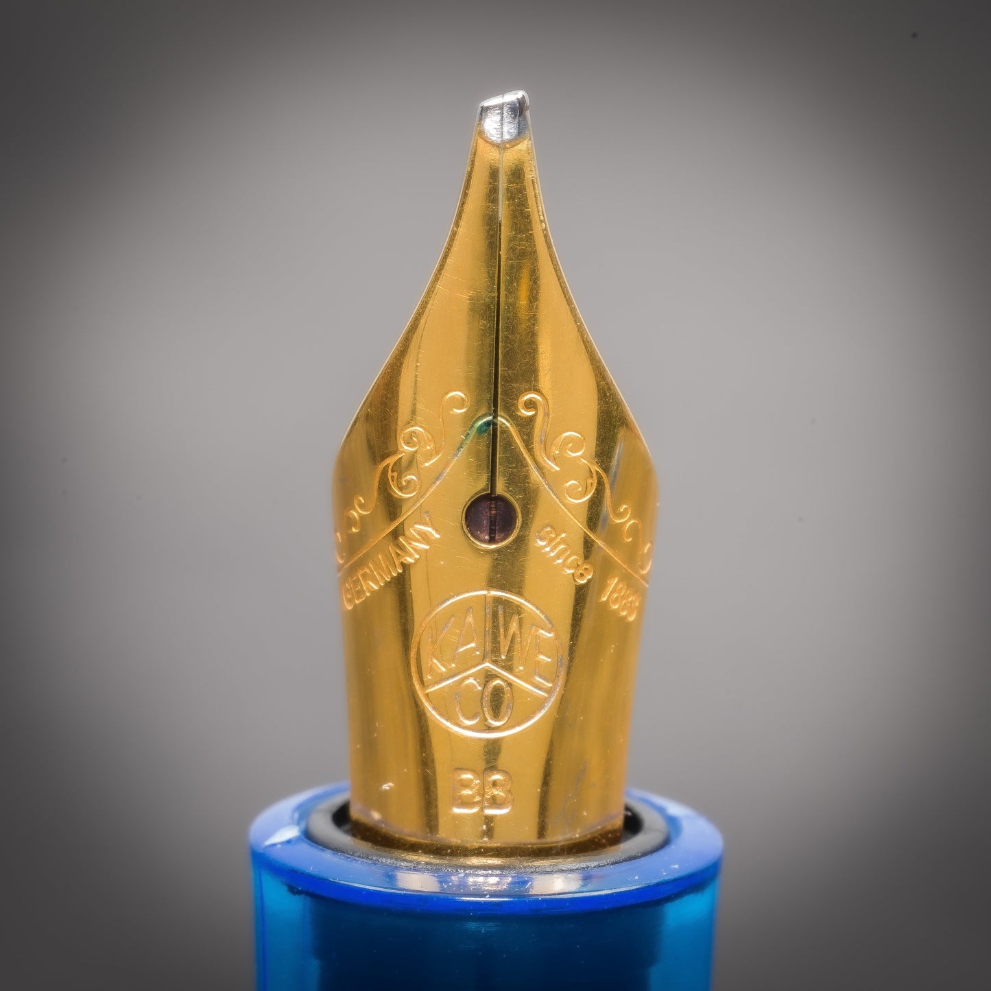 Kaweco Sport Fountain Pen Sapphire - Galen Leather SE