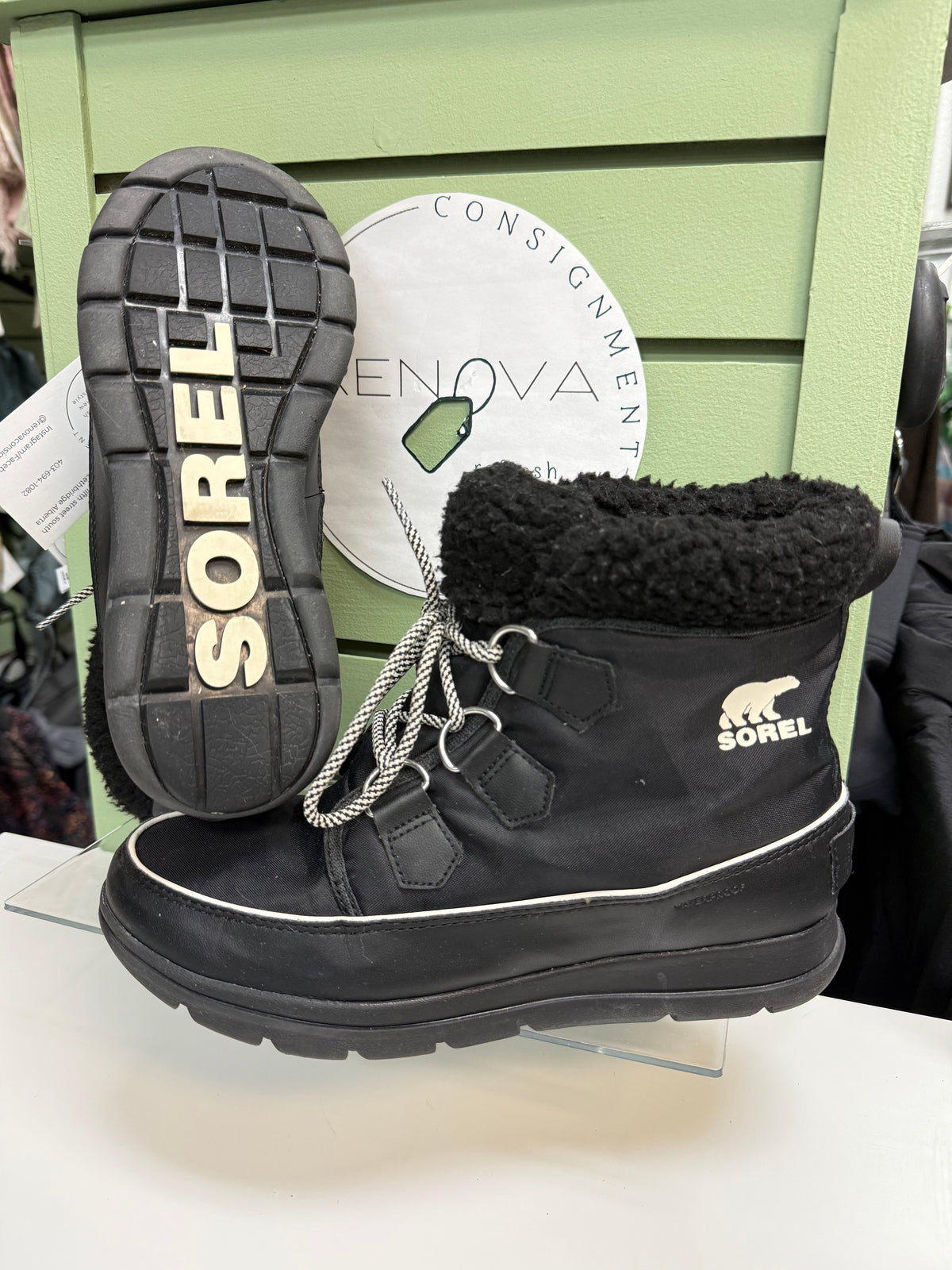 Sorel Explorer Carnival Boots (Womens 9.5)