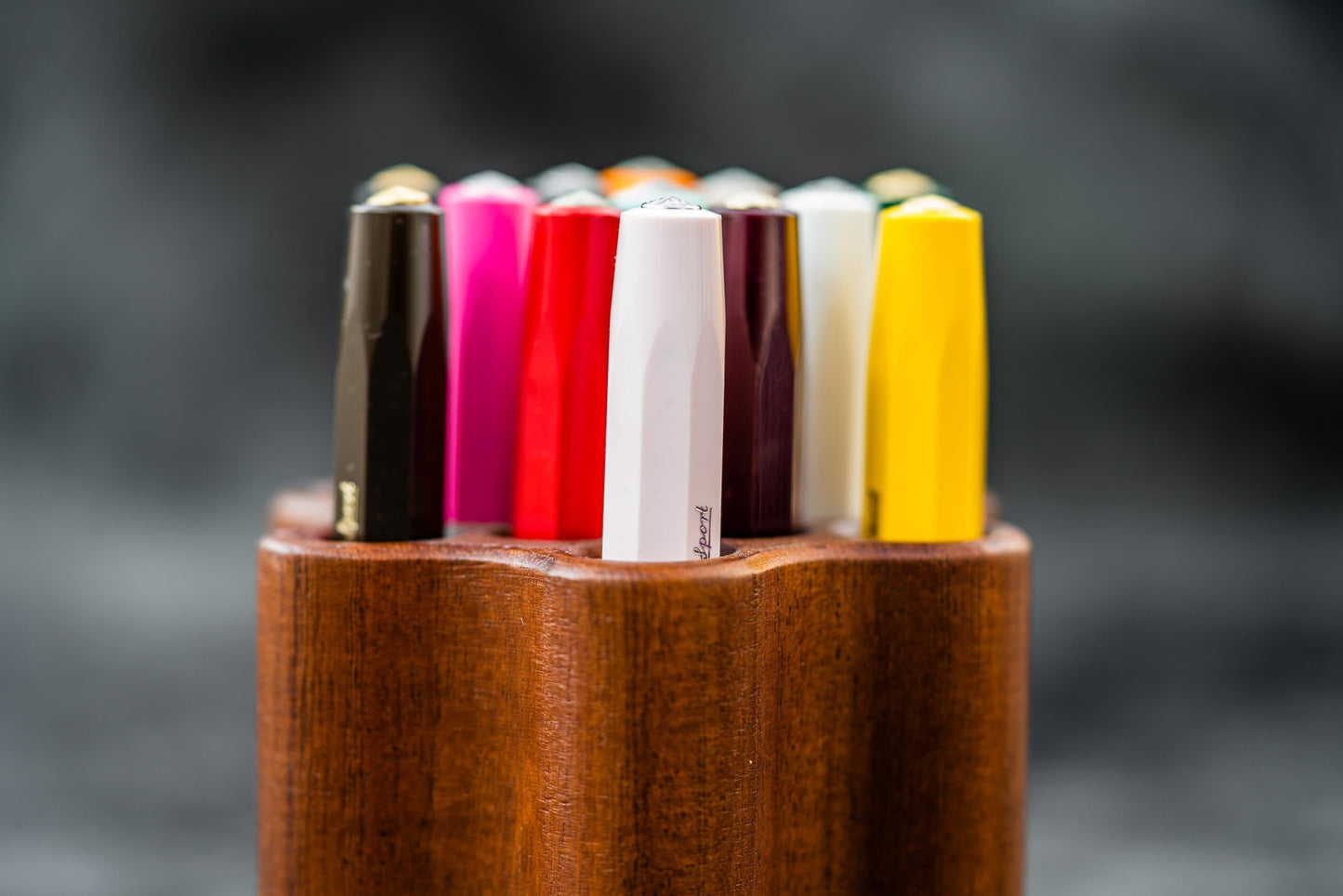 ToolComb Wooden Pen and Brush Stand Holder