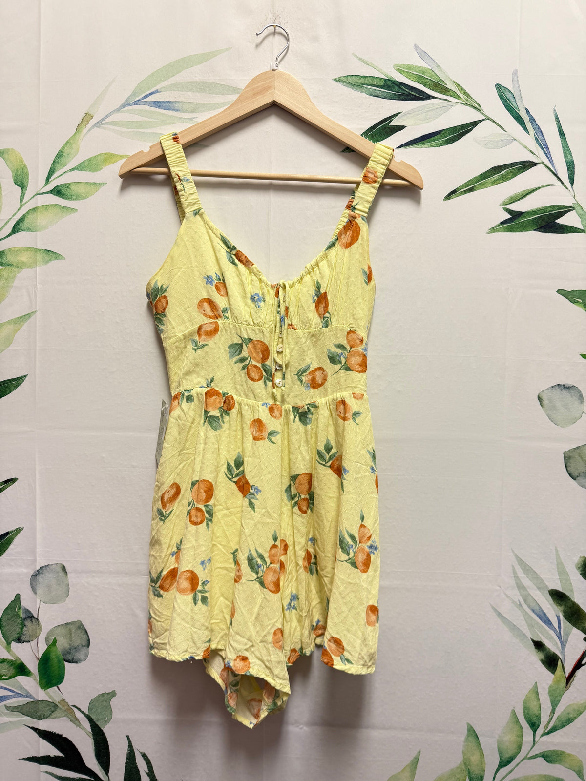 Sadie & Sage Tie Mini Romper (S)