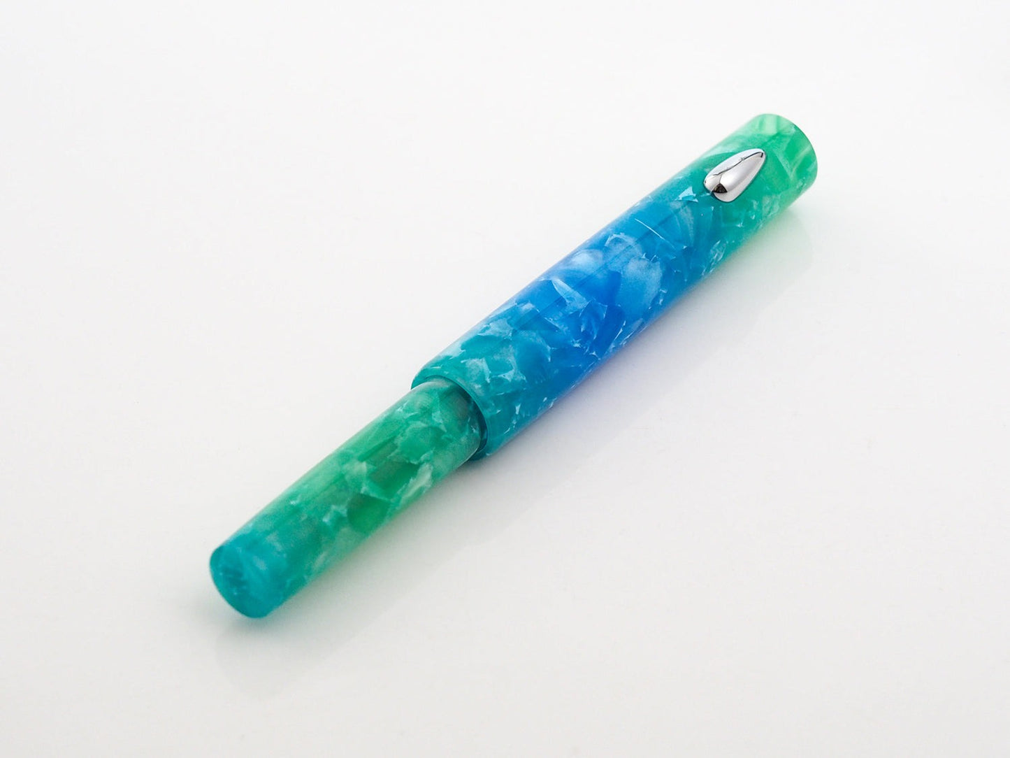 Fine Writing International Pencket Pocket Fountain Pen | Icicle - ST