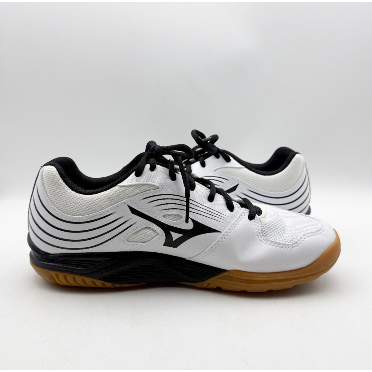 MIZUNO Womens Cyclone Speed 3 Volleyball Shoes Size 9.5 White Black Lace Up NIB