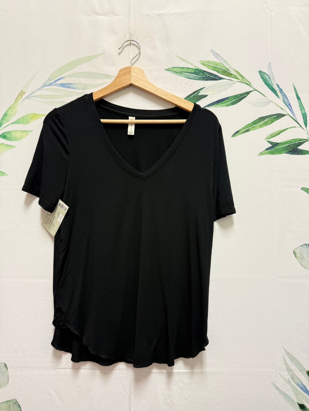 Gentle Jamie V Neck Tee (XS)